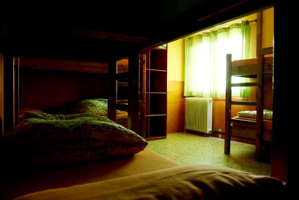 La Closa Hostel กัสเตยา-เด-นุก ภายนอก รูปภาพ