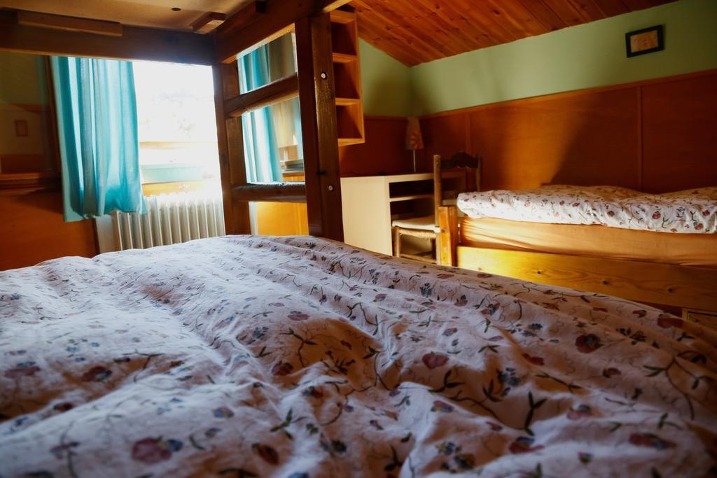 La Closa Hostel กัสเตยา-เด-นุก ภายนอก รูปภาพ